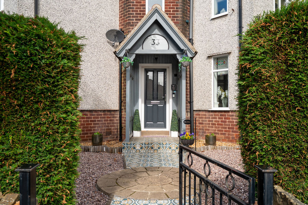 Rhodes Avenue Newbold